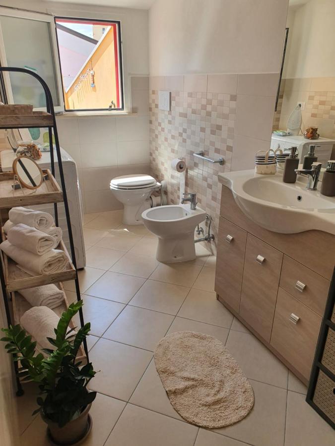 Bella Alba Apartment On The Beach Алба Адриатика Екстериор снимка